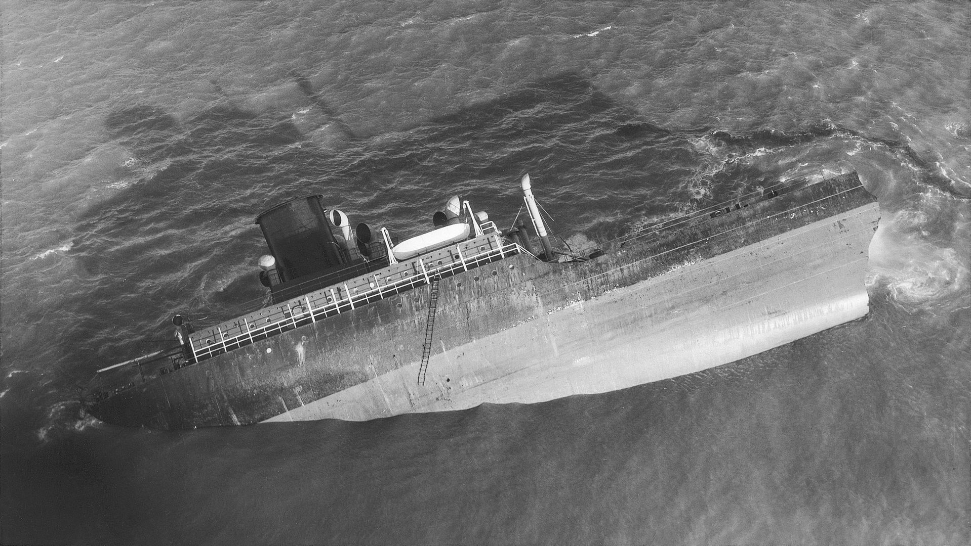 1952: Pendleton Nor'easter Rescue Mission